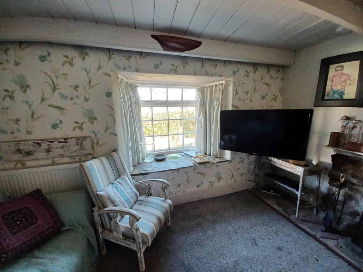 Truly Paradise Cottage Golant エクステリア 写真